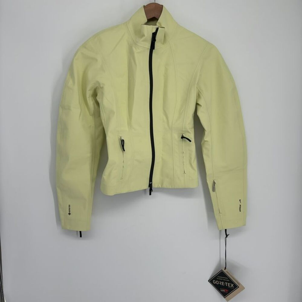 Jacquemus Pale Yellow Ski Jacket with Black Zippers